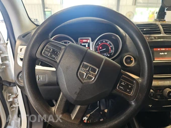 2016 Dodge Journey SXT – miniatura 10