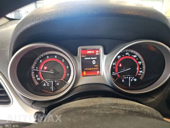 2016 Dodge Journey SXT – miniatura 12
