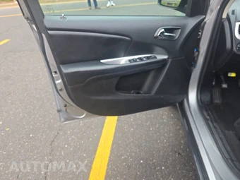 2016 Dodge Journey SXT – miniatura 9