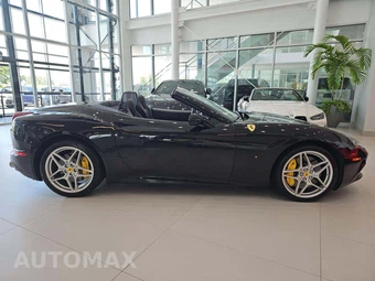 2016 Ferrari California T - miniatura 4