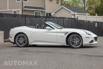 2016 Ferrari California T - miniatura 17
