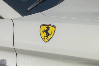 2016 Ferrari California T - miniatura 24