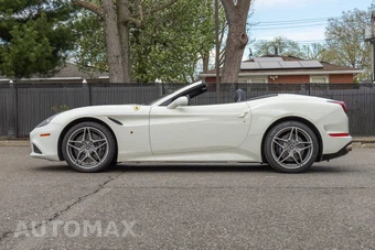 2016 Ferrari California T - miniatura 26