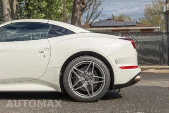 2016 Ferrari California T - miniatura 28