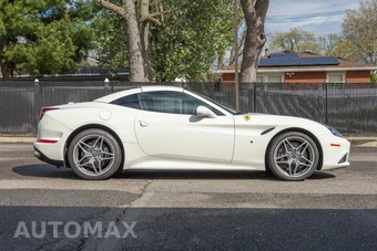 2016 Ferrari California T - miniatura 29