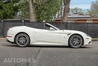 2016 Ferrari California T - miniatura 30