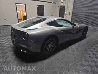 2016 Ferrari F12berlinetta - miniatura 4