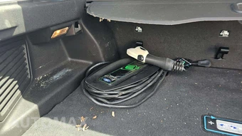 2016 Ford C-MAX Energi SEL - miniatura 19