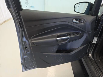 2016 Ford C-MAX Energi SEL - miniatura 9