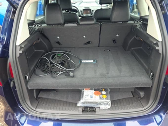 2016 Ford C-MAX Energi SEL - miniatura 16