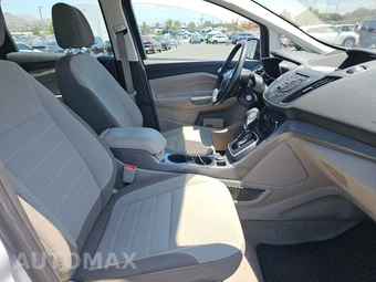 2016 Ford C-MAX Hybrid SE – miniatura 8