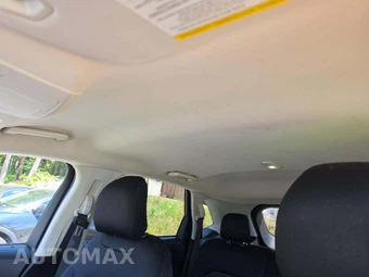 2016 Ford Edge SE – miniatura 11