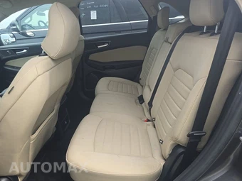2016 Ford Edge SE - miniatura 13