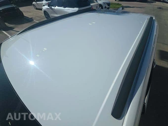 2016 Ford Edge SEL – miniatura 9