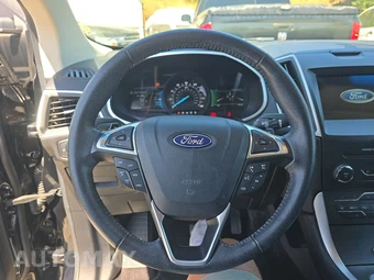 2016 Ford Edge SEL – miniatura 10