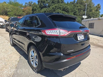 2016 Ford Edge SEL – miniatura 6