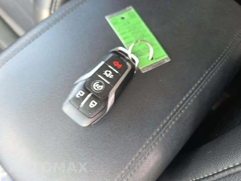 2016 Ford Edge SEL - miniatura 8