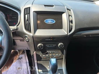 2016 Ford Edge SEL – miniatura 11