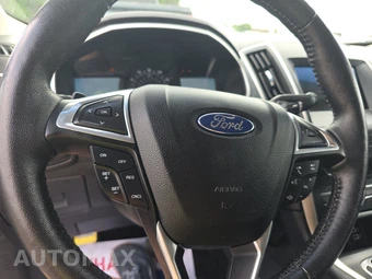 2016 Ford Edge SEL – miniatura 10