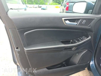 2016 Ford Edge SEL – miniatura 9