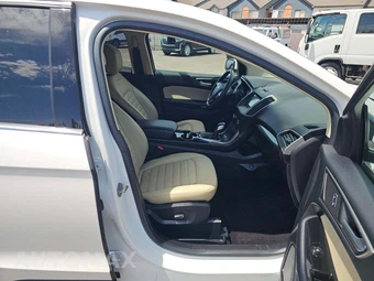 2016 Ford Edge SEL – miniatura 15