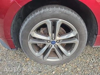 2016 Ford Edge Sport - miniatura 8