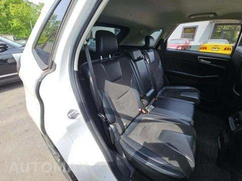 2016 Ford Edge Sport - miniatura 16