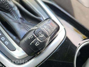 2016 Ford Edge Sport - miniatura 8