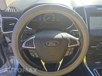 2016 Ford Edge Titanium - miniatura 10