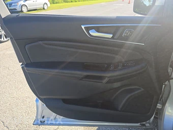 2016 Ford Edge Titanium - miniatura 9