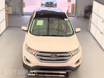 2016 Ford Edge Titanium - miniatura 2