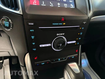 2016 Ford Edge Titanium - miniatura 15