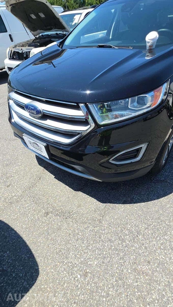 2016 Ford Edge Titanium – miniatura 21