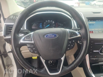2016 Ford Edge Titanium - miniatura 10