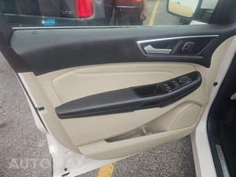 2016 Ford Edge Titanium - miniatura 9