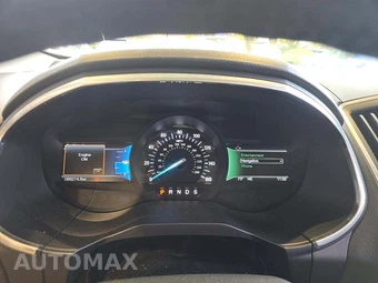 2016 Ford Edge Titanium – miniatura 9
