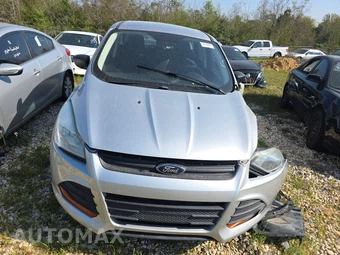 2016 Ford Escape S - miniatura 2