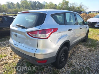 2016 Ford Escape S - miniatura 4