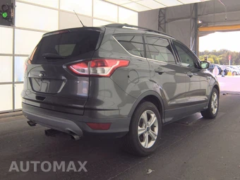 2016 Ford Escape SE – miniatura 4