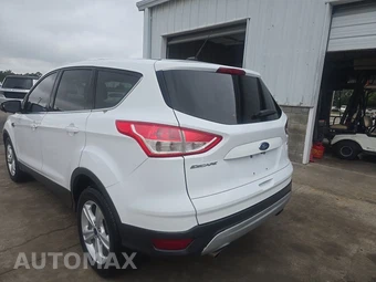 2016 Ford Escape SE - miniatura 5