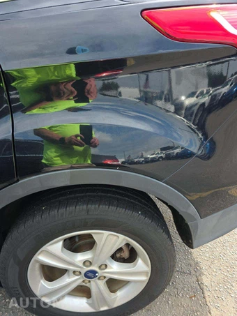 2016 Ford Escape SE – miniatura 24