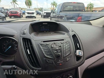 2016 Ford Escape SE – miniatura 10