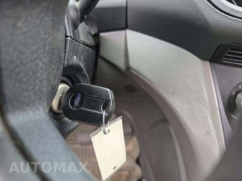 2016 Ford Escape SE – miniatura 8
