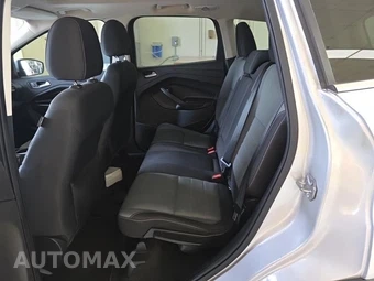 2016 Ford Escape SE – miniatura 10