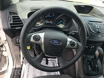 2016 Ford Escape SE – miniatura 10