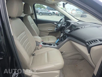 2016 Ford Escape SE – miniatura 8