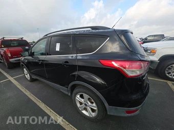 2016 Ford Escape SE - miniatura 6