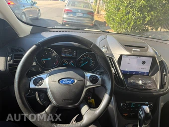 2016 Ford Escape SE - miniatura 15