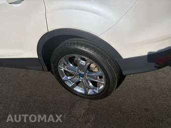 2016 Ford Escape SE - miniatura 4