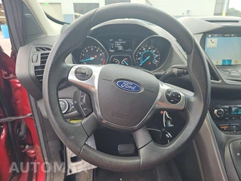 2016 Ford Escape SE – miniatura 10